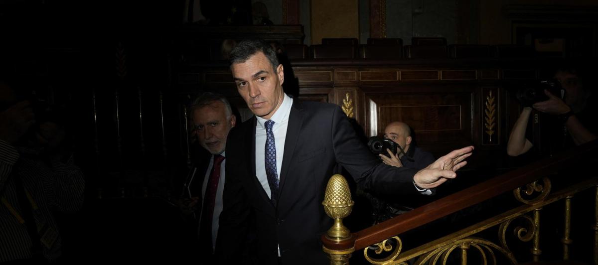 El presidente del Gobierno, Pedro Sánchez, en el pleno que debate la ley de amnistía.