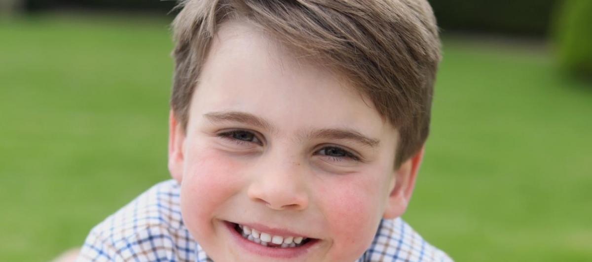 Retrato del príncipe Luis por su sexto cumpleaños realizado por Kate Middleton.