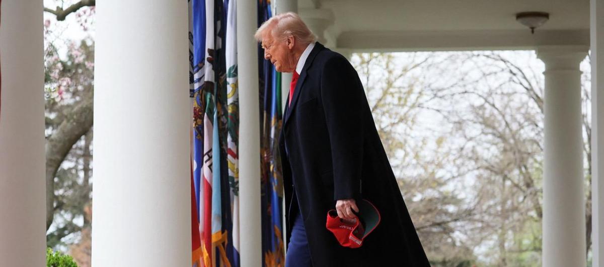 Donald Trump, en la Casa Blanca, antes de anunciar al subida de aranceles.
