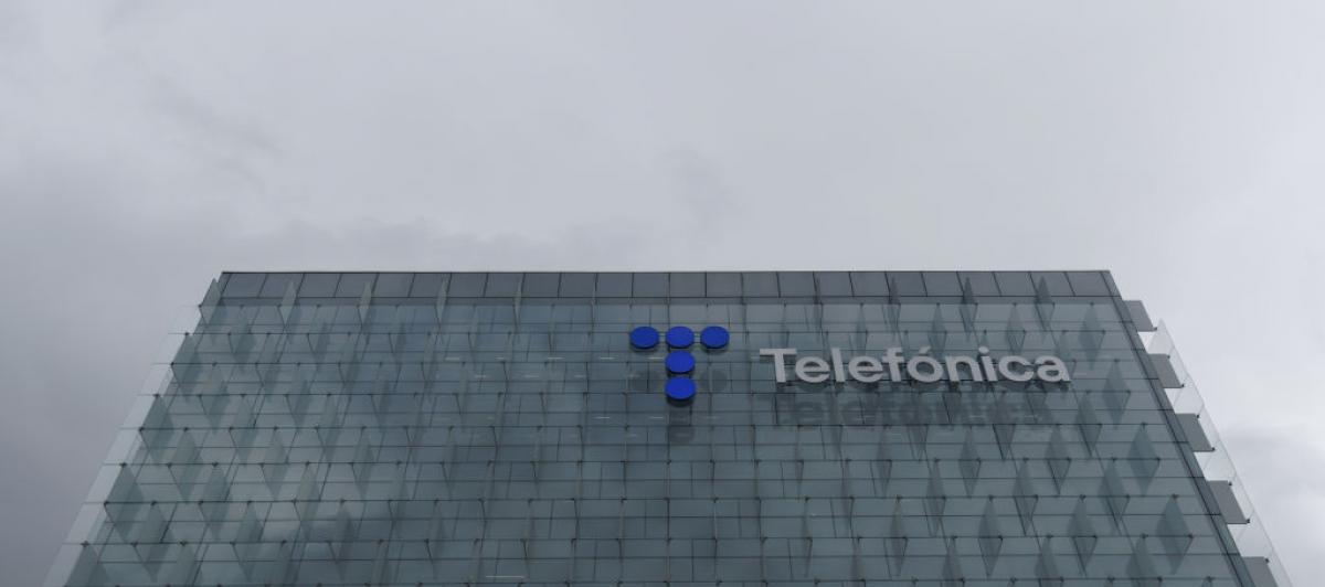 Imagen de archivo de la fachada de los cuarteles generales de Telefónica en Madrid.
