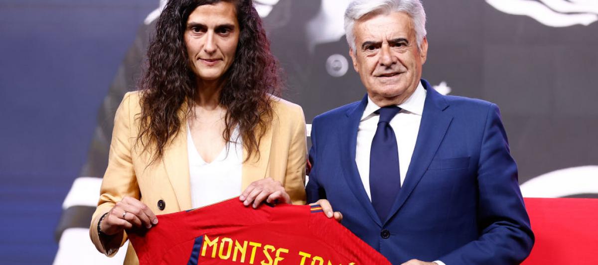 El actual presidente de la RFEF, Pedro Rocha, y la seleccionadora Montse Tomé.