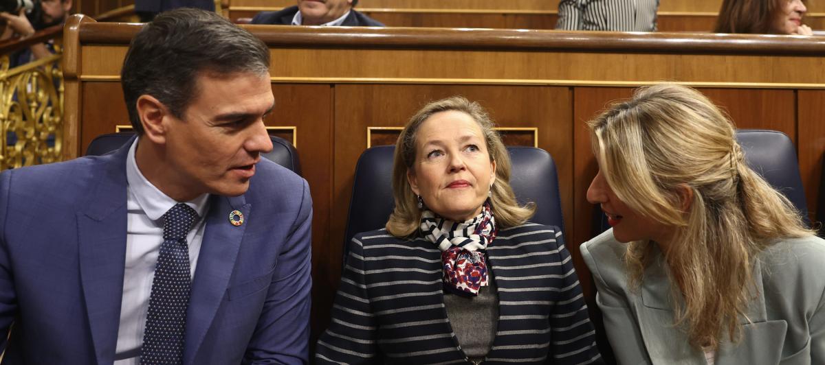Pedro Sánchez, Nadia Calviño y Yolanda Díaz.