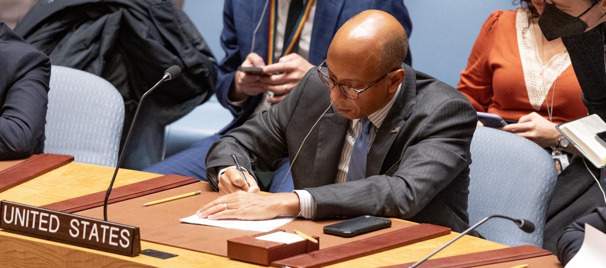 El representante de EEUU en la ONU, Robert A. Wood.