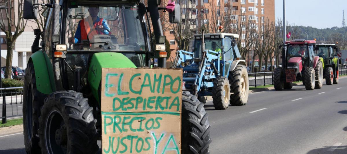Trabajadores del campo, en una protesta este jueves 1 de febrero en León