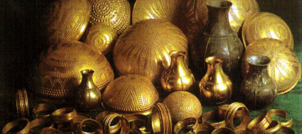 Réplicas de los objetos que pertenecen al 'Tesoro de Villena'.