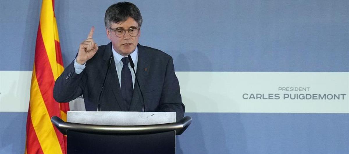 Puigdemont, durante su anuncio en Elna