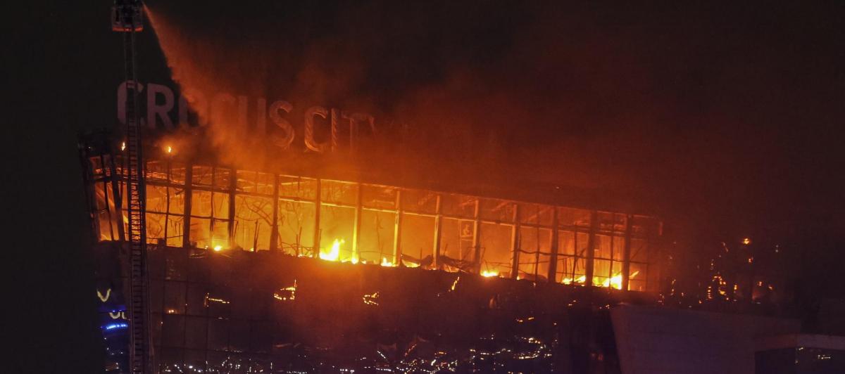 Atentado de Rusia hoy en la sala de conciertos Crocus City Hall