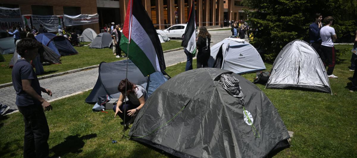 Estudiantes a favor de Palestina concentrados en la Universidad Complutense