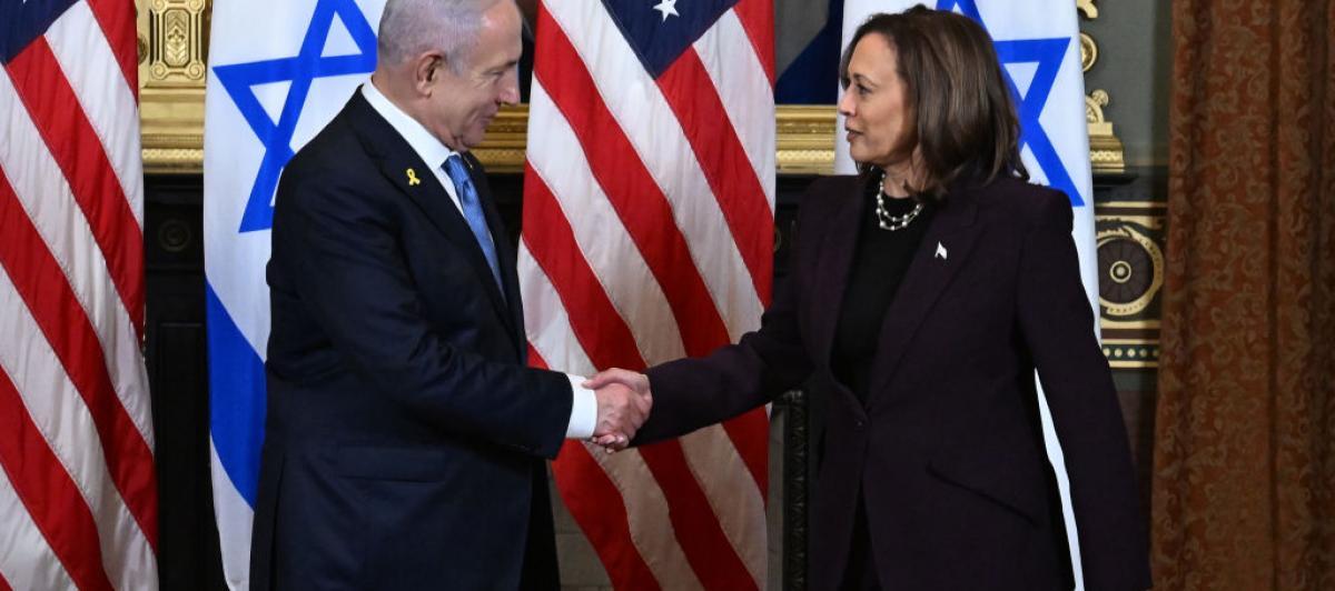 Benjamin Netanyahu, en una reunión con la vicepresidenta de EEUU, Kamala Harris, en julio de este año