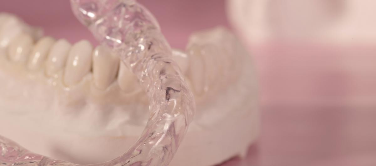 Imagen de archivo de una férula dental.