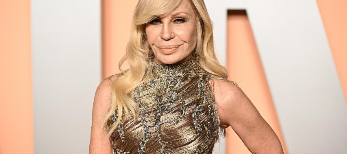 Donatella Versace, en la fiesta Vanity Fair tras los Oscar 2025.