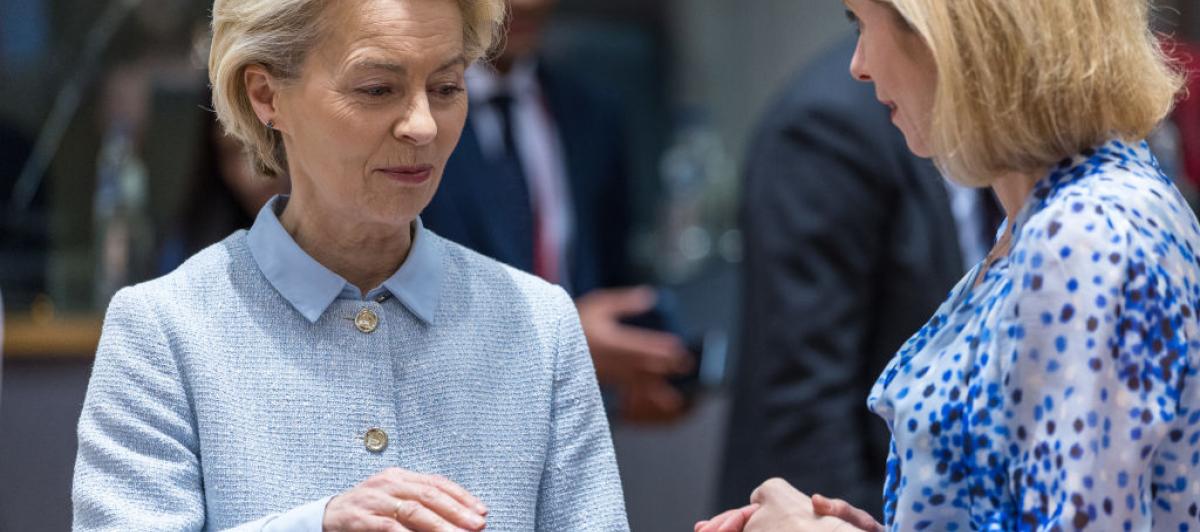 Ursula von der Leyen conversa con Kaja Kallas en una reciente cumbre en Bruselas