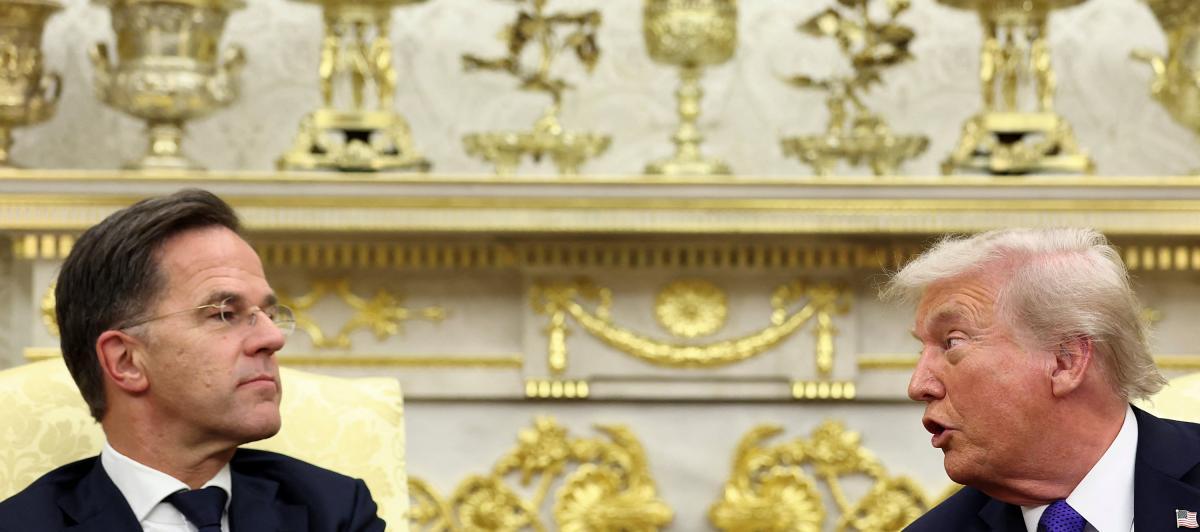Donald Trump se encuentra con Mark Rutte en el Despacho Oval de la Casa Blanca.