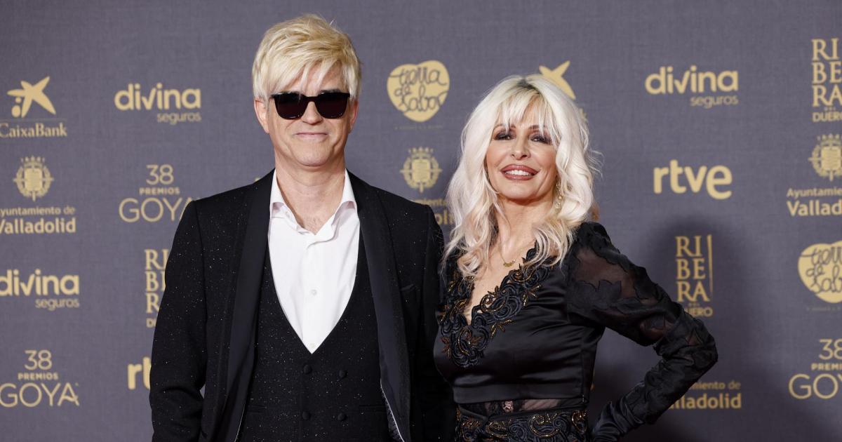 Nebulossa (Mery Bas y Mark Dasousa) en los Premios Goya 2024.