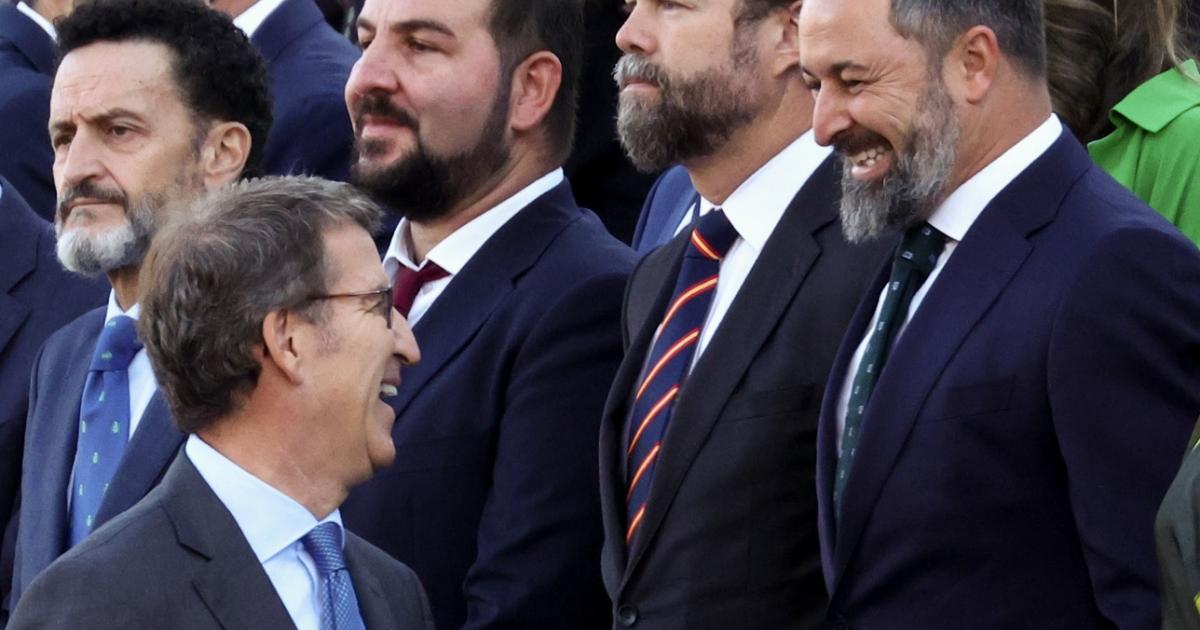 Foto de archivo de Alberto Núñez Feijóo y Santiago Abascal.