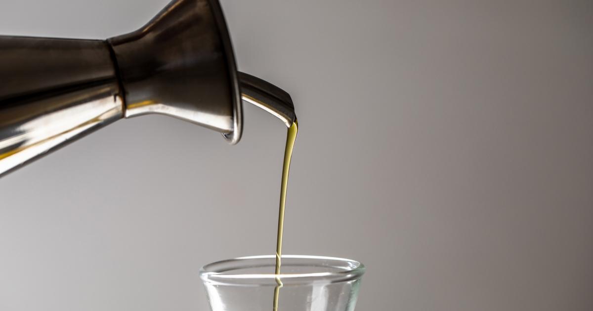 Imagen de archivo de aceite de oliva.