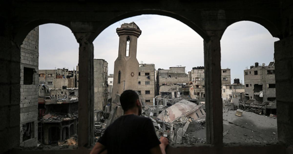 Vista de los daños causados por los bombardeos israelíes en represalia por el ataque insólito de Hamás en Israel.