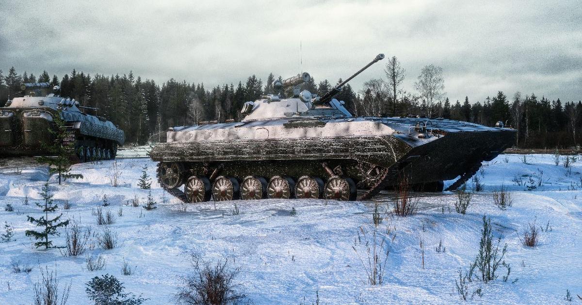 Tanque ruso en la nieve