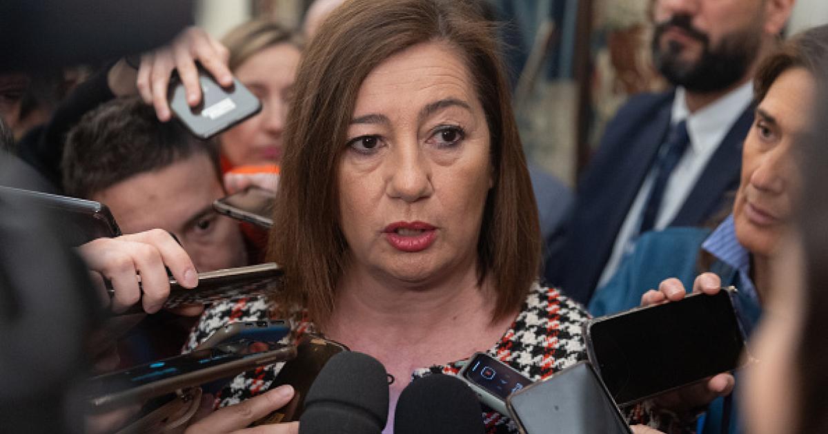 La presidenta del Congreso y exmandataria balear, Francina Armengol, a su llegada a la Cámara Baja este martes.