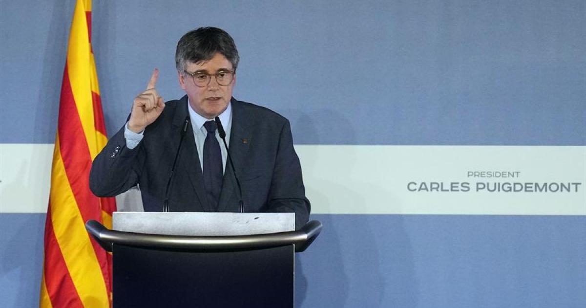 Puigdemont, durante su anuncio en Elna
