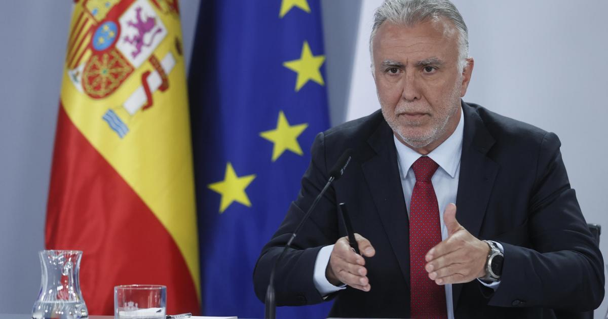 El ministro de Política Territorial y Memoria Democrática, Víctor Ángel Torres, en una rueda de prensa posterior a la reunión del Consejo de Ministros.