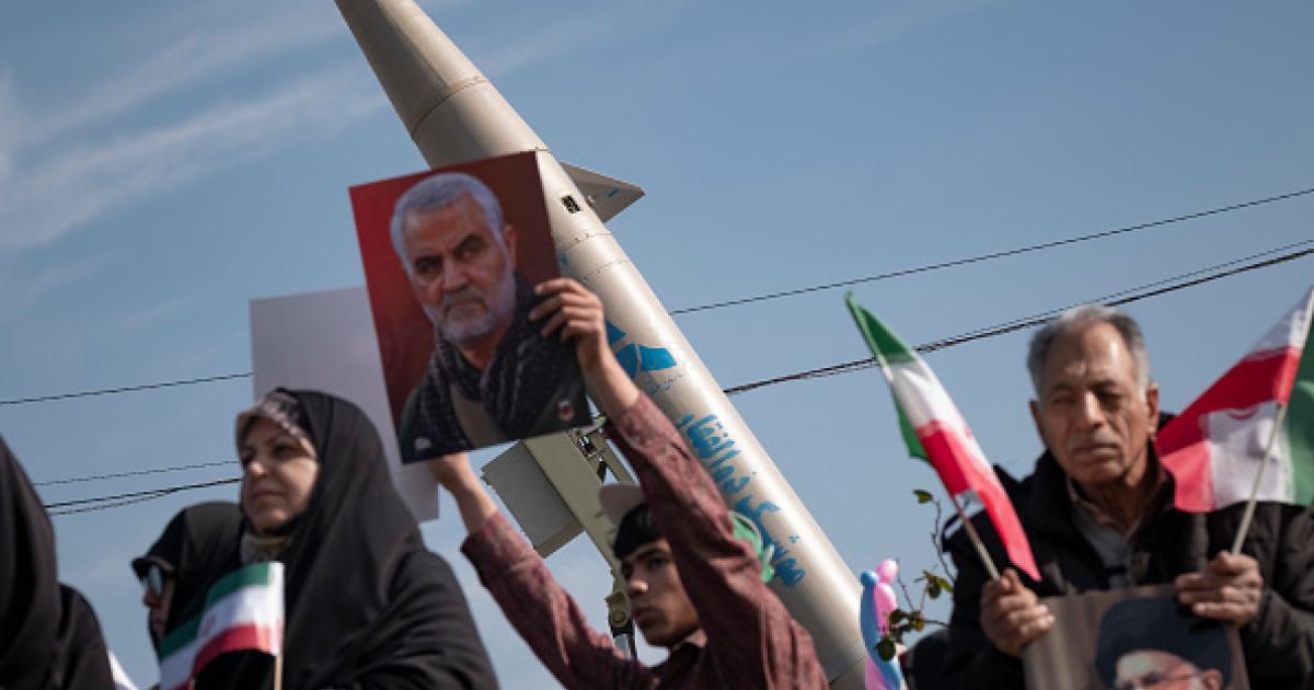 Imagen de ciudadanos iraníes en el marco del 45 aniversario de la revolución islámica, el pasado febrero en Teherán.