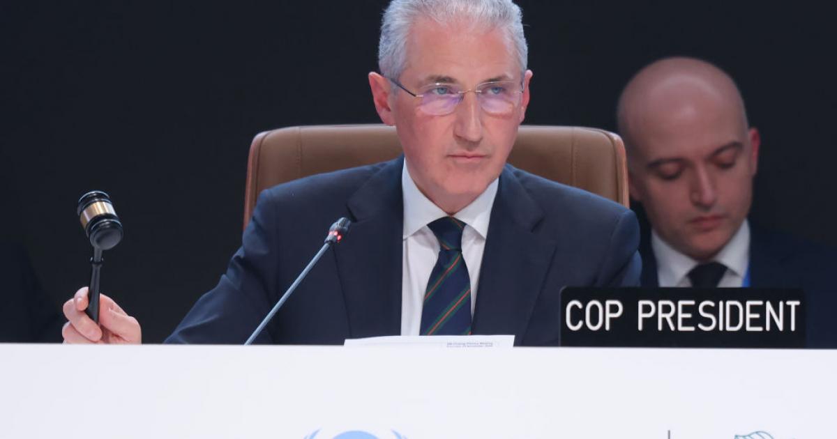 Imagen de archivo del presidente de la última cumbre climática COP29, Mukhtar Babayev, en Bakú (Azeirbayán).