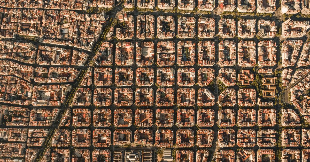 Imagen de archivo de un plano aéreo de la ciudad condal (Barcelona, Cataluña).