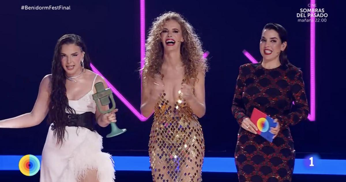 Inés Hernand, Paula Vázquez y Ruth Lorenzo, en la final del Benidorm Fest.