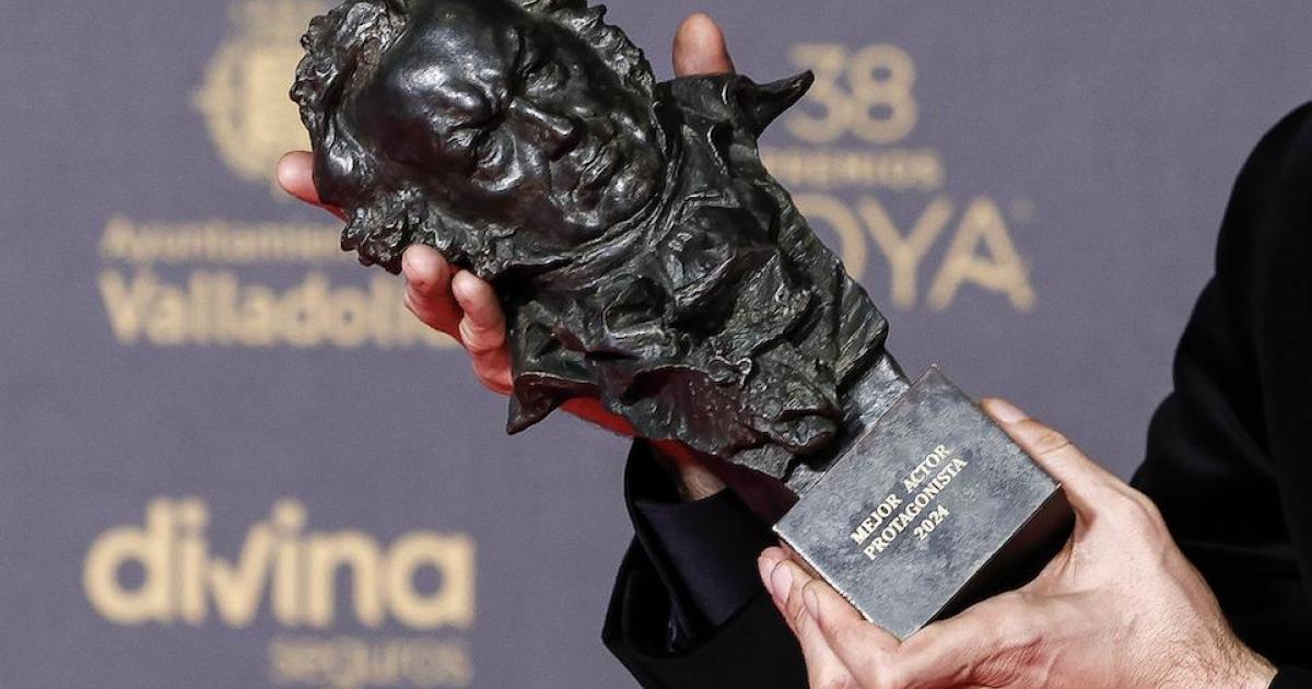 Imagen de archivo de un premio Goya.