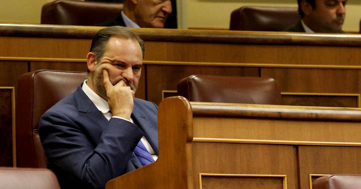 El exministro de Transportes José Luis Ábalos, en una imagen de archivo en el Congreso.