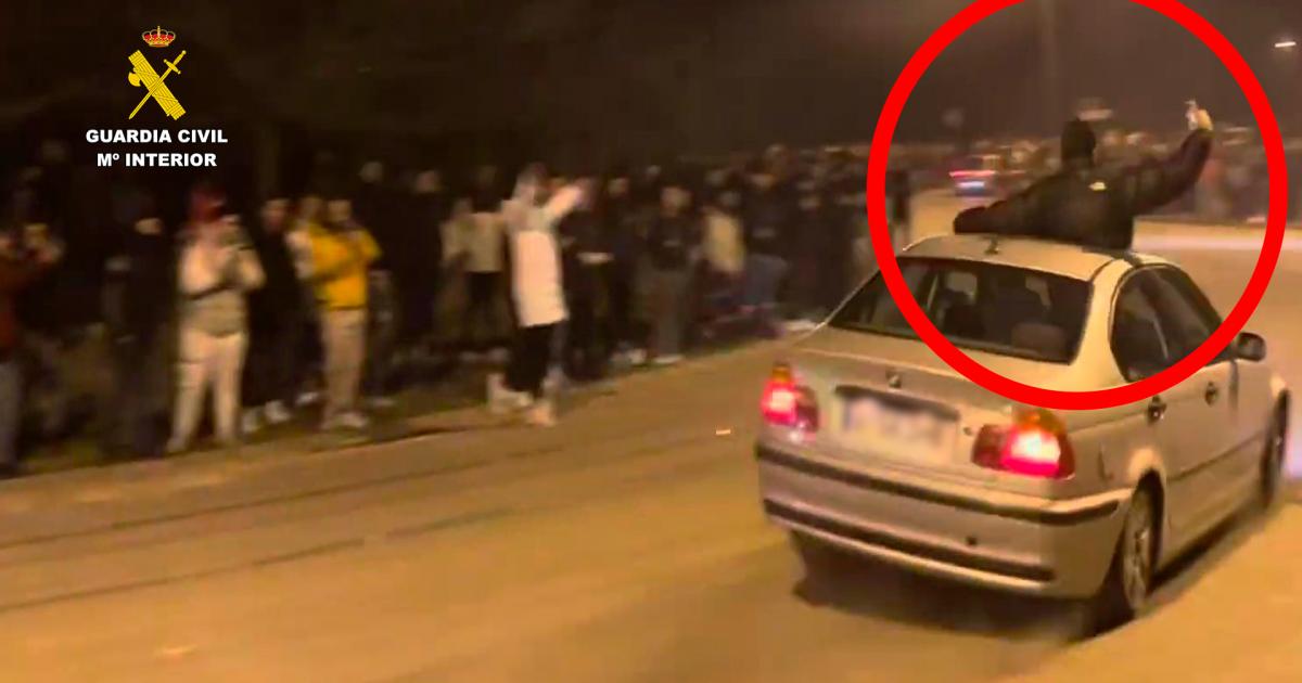 Un momento de las competiciones ilegales en la concentración multitudinaria de vehículos en Alfaro (La Rioja).