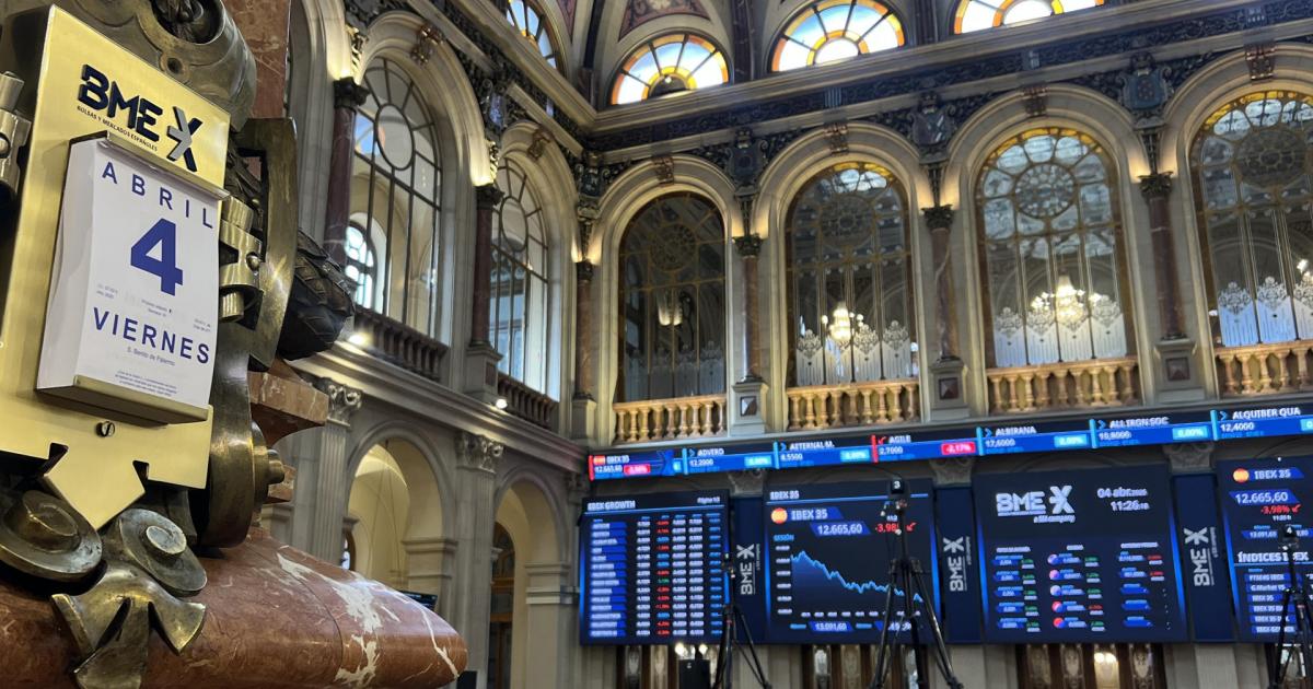 Vista general del parqué de la Bolsa de Madrid este viernes 4 de abril
