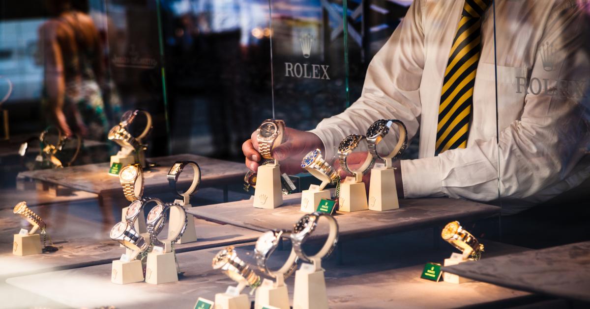 Imagen de archivo de una tienda Rolex, en Viena, la capital de Austria.