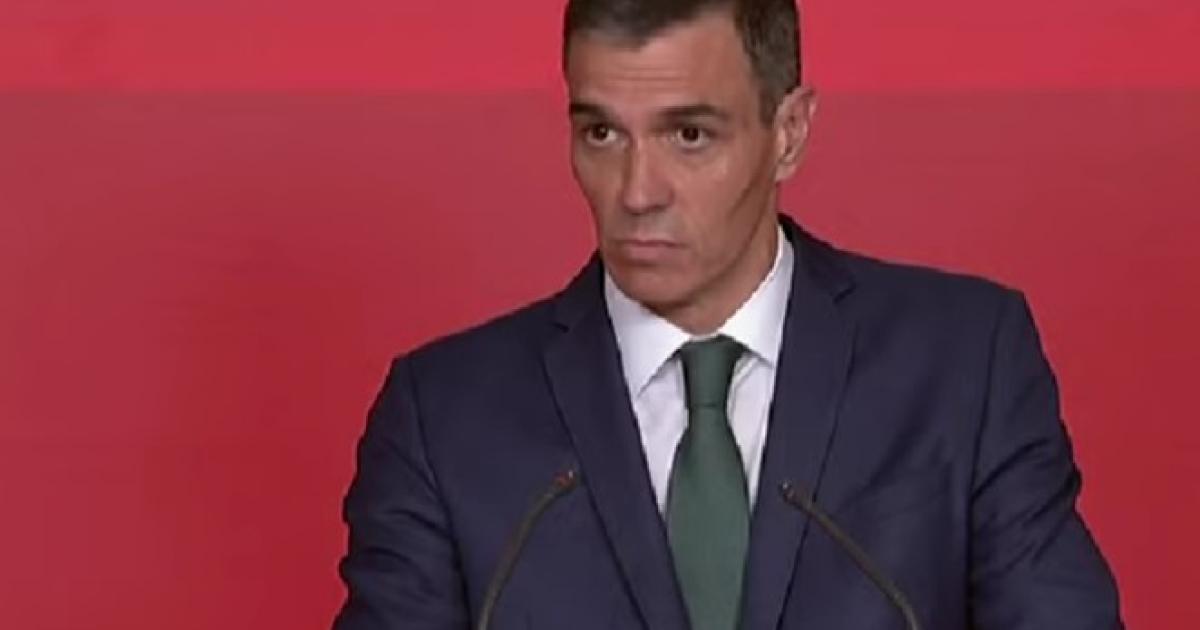 Pedro Sánchez, dirigiéndose a la periodista que le preguntó cómo se encuentra, en la rueda de prensa