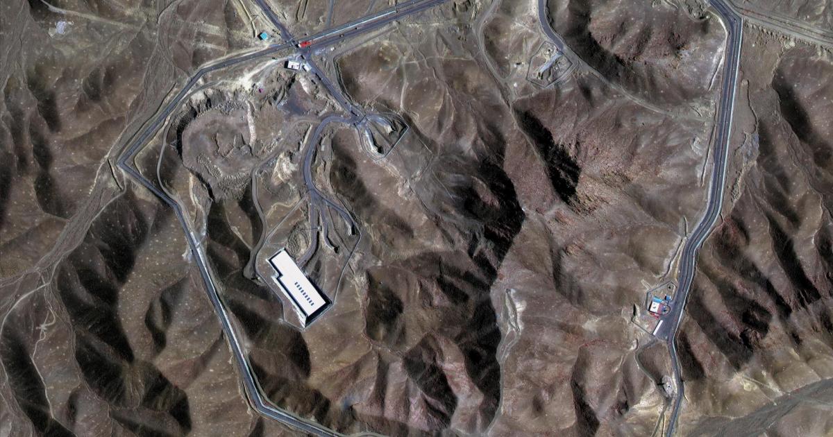 Imagen de satélite de la planta nuclear subterránea de Fordo, en Irán.