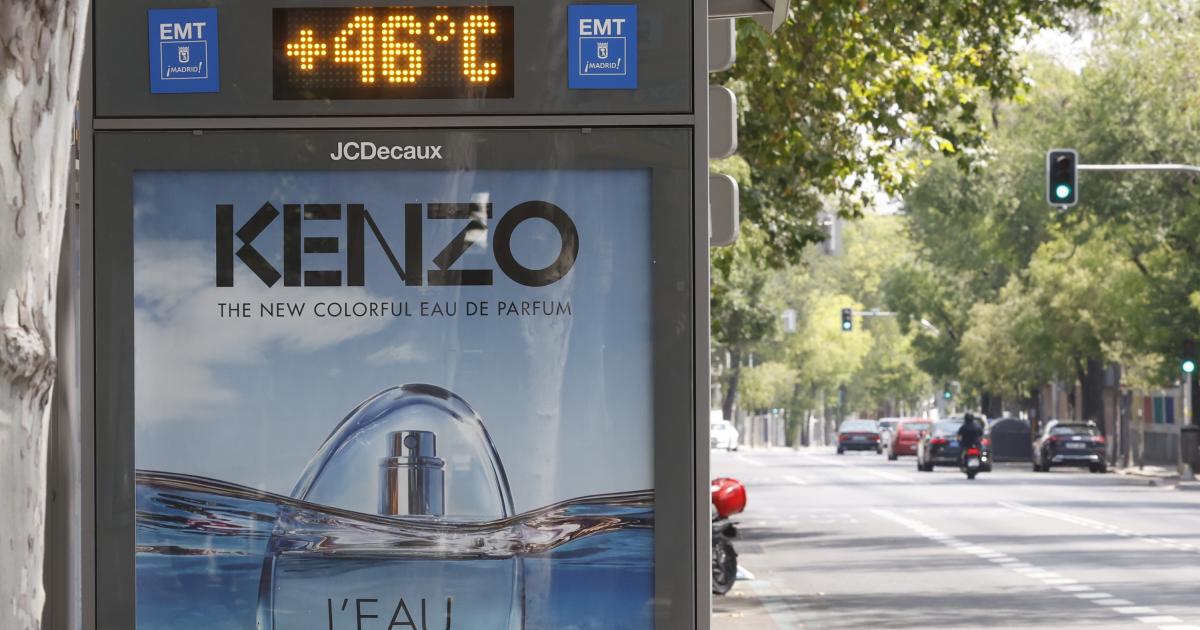 Vista de un termómetro que marca 46 grados, en Madrid.