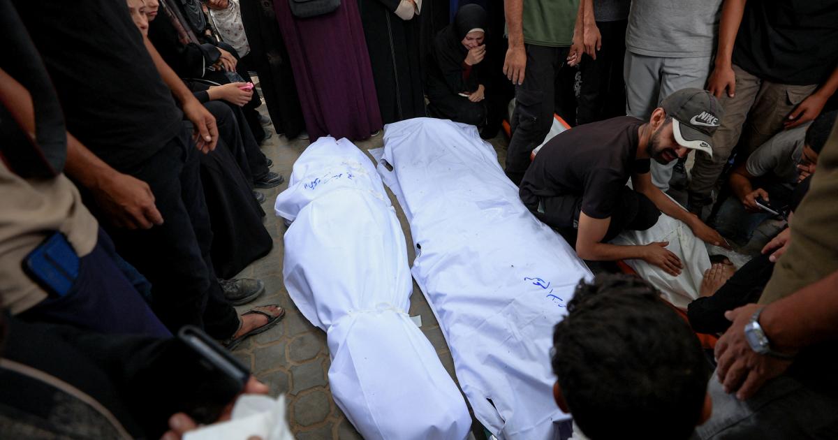 Funeral de víctimas palestinas tras un bombardeo israelí.