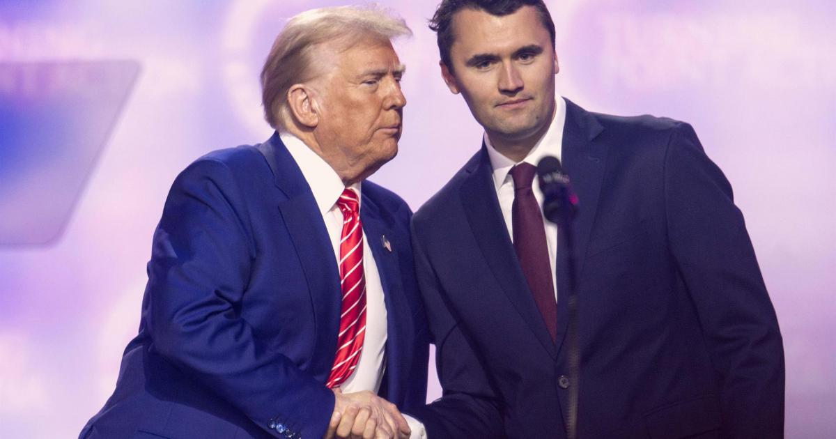 Charlie Kirk, junto a Donald Trump, en una imagen de archivo.