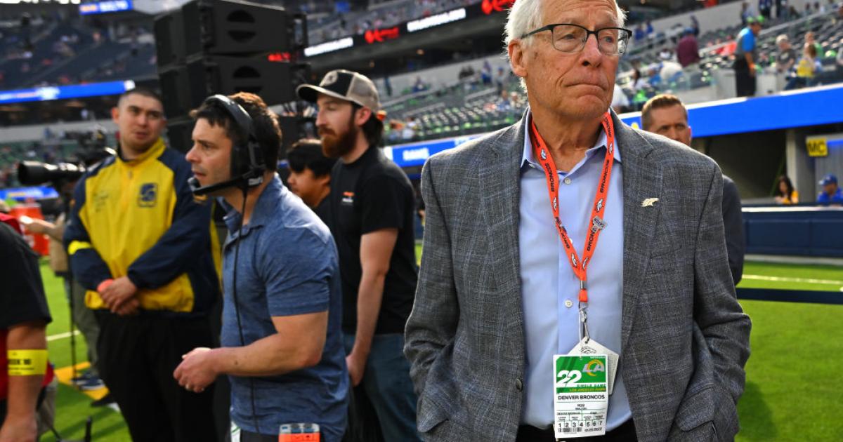 Rob Walton, patriarca del clan Walton y propietario de los Denver Broncos.