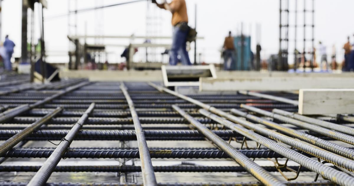 Obreros trabajando, en una imagen de archivo