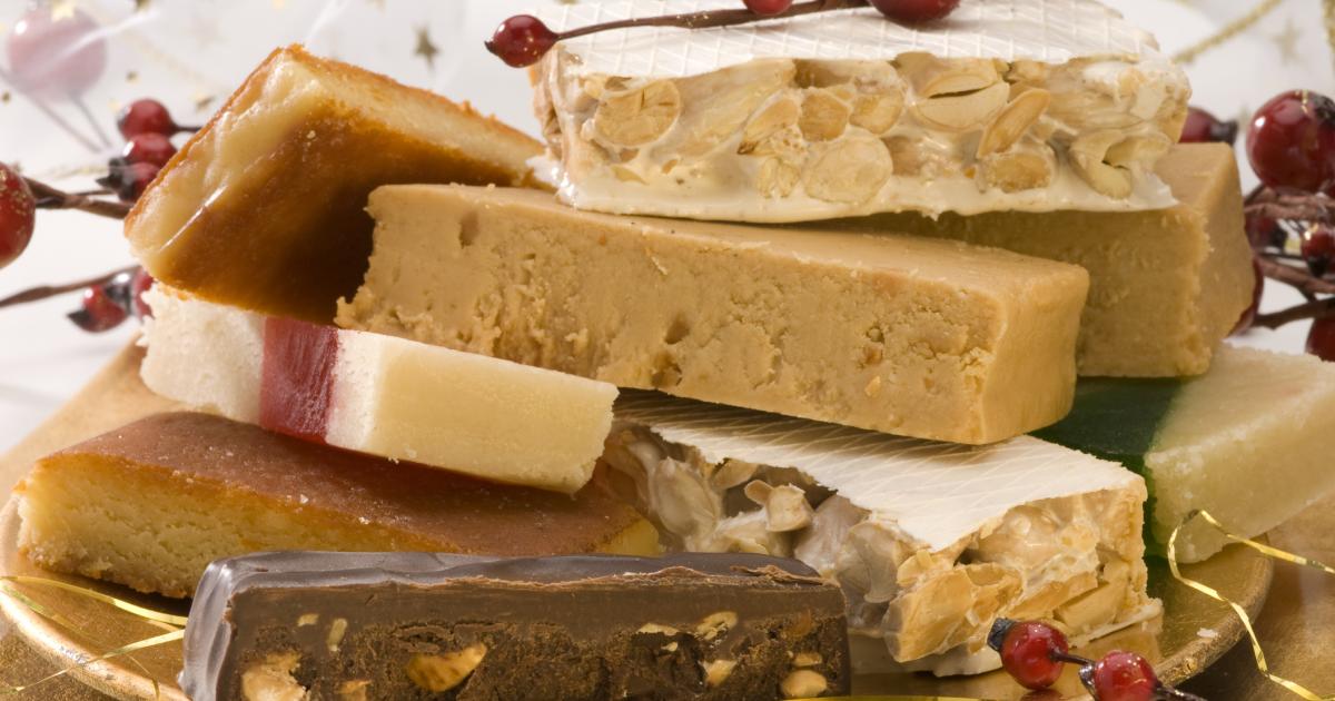 Turrón de distintos tipos.