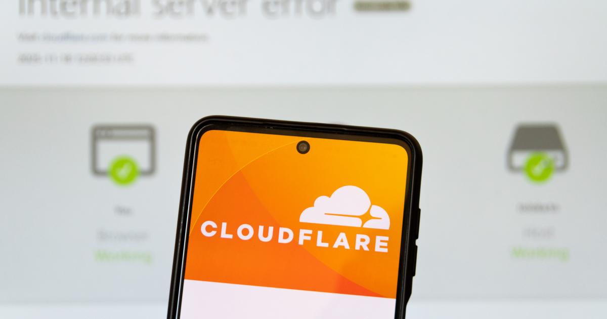 Foto de archivo de cualquier día del año, con Cloudflare fallando.