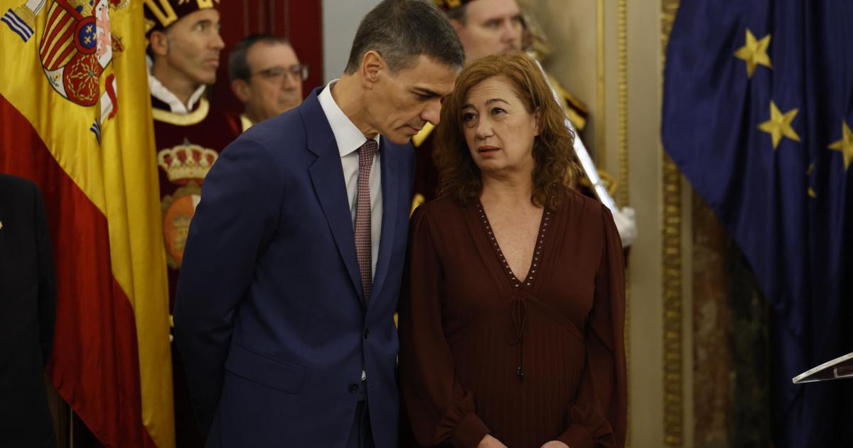 El presidente del Gobierno, Pedro Sánchez, y la presidenta del Congreso Francina Armengol.