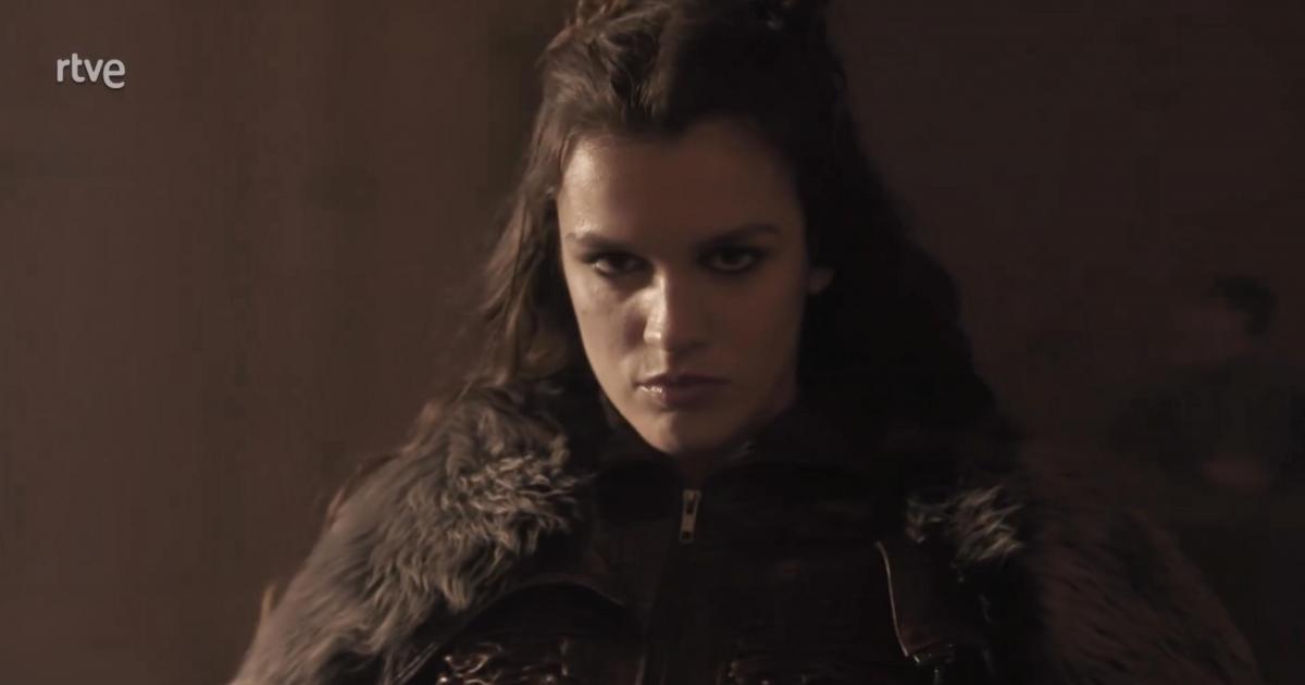 Amaia, durante su interpretación de 'Aralar' en TVE