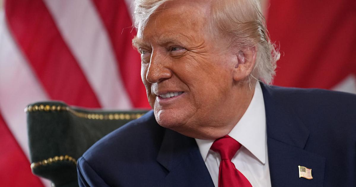 Donald Trump, sonriente