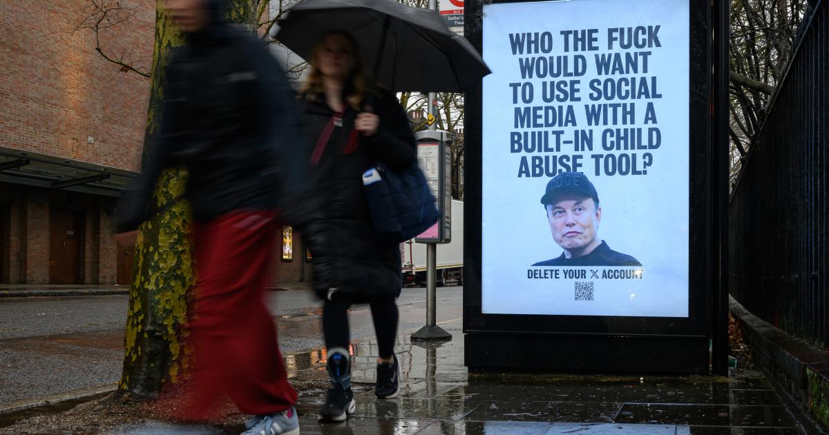 Foto de una campaña contra Grok, la red social X y Elon Musk en Londres (Reino Unido).