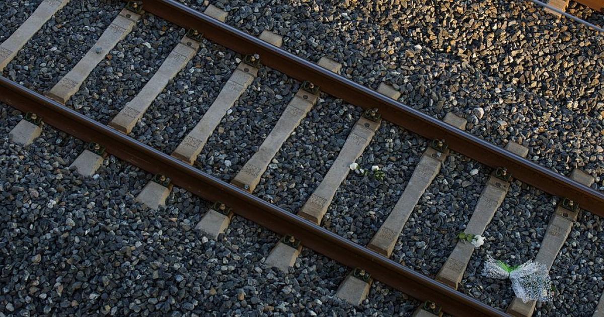 Una vía de tren cerca del lugar del accidente de Angrois.