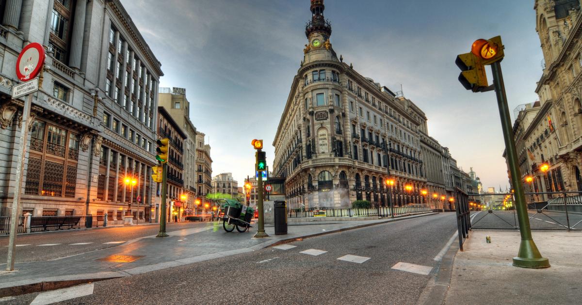 Confluencia de la Calle Alcalá con la Gran Vía de Madrid,