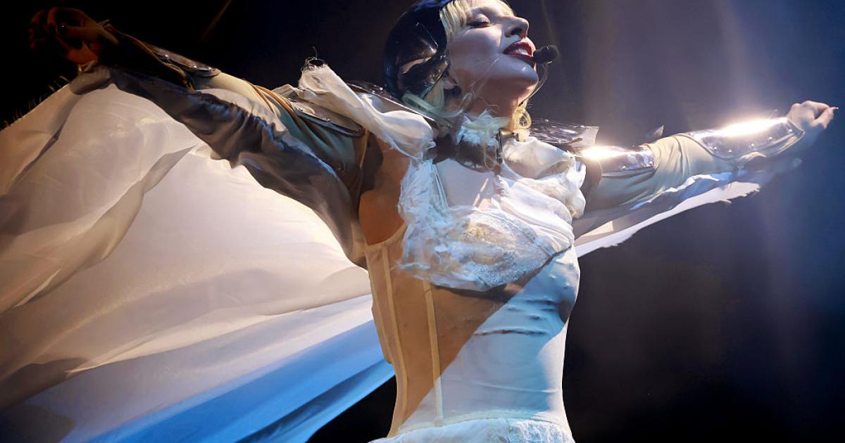 Lady Gaga en su concierto en el Coachella este 2025.